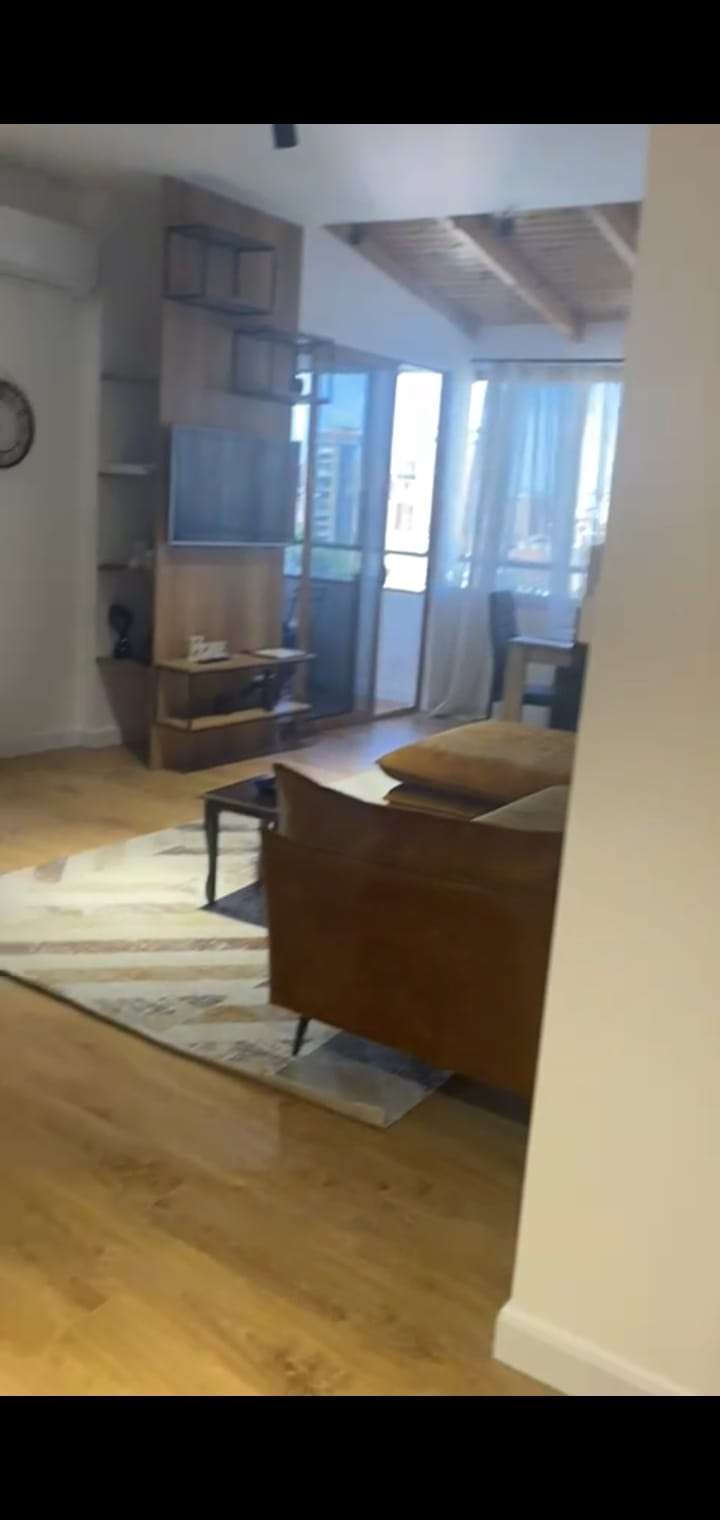 Jepet super Apartament 2+1 me qira, tek 7 Xhu
